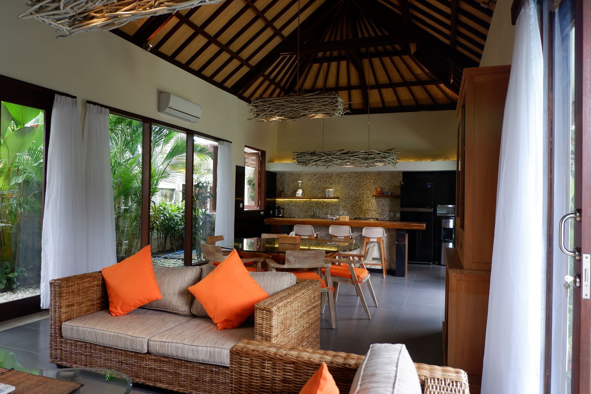 Villa Intan Bali Legian 外观 照片