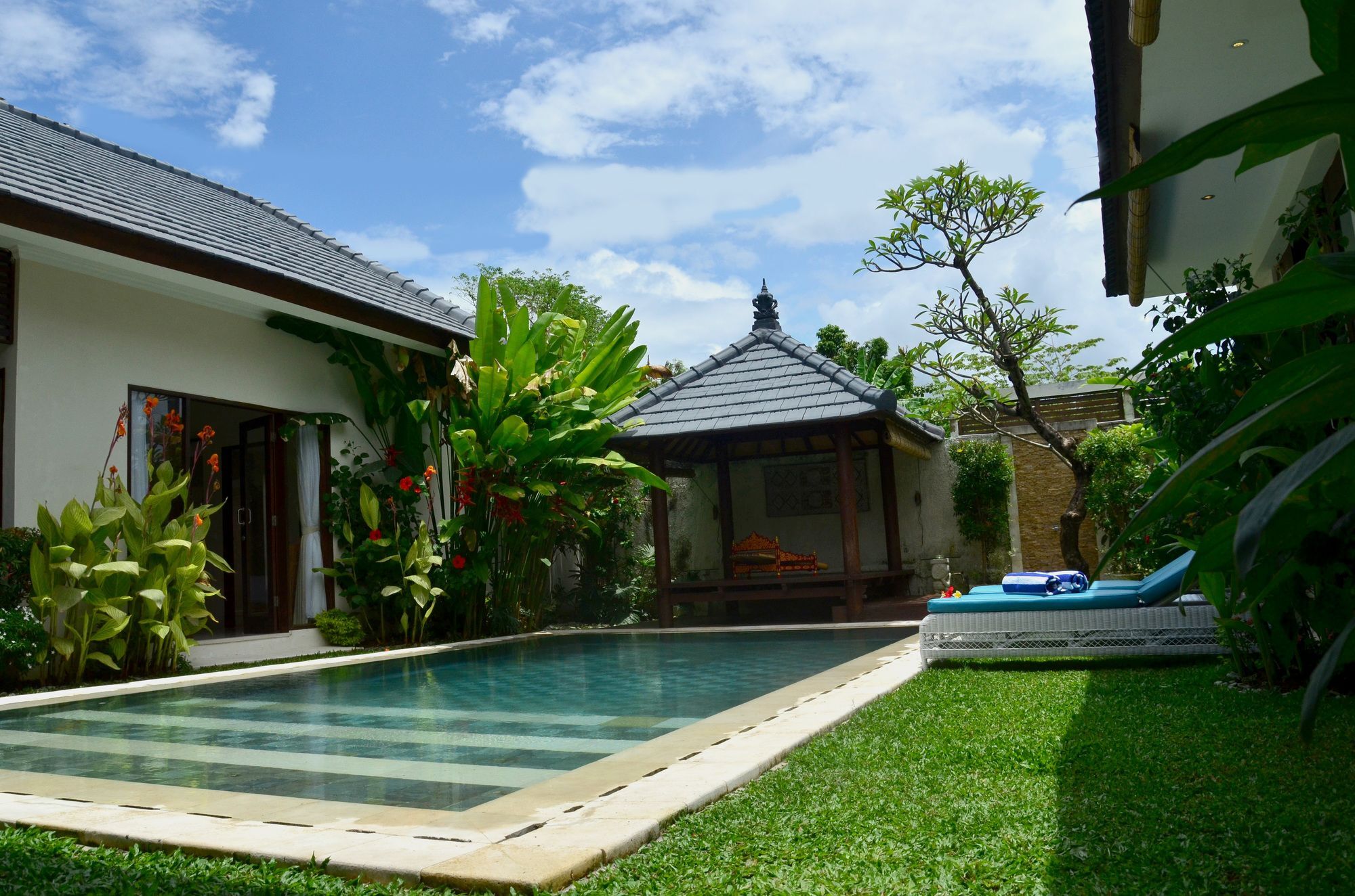 Villa Intan Bali Legian 外观 照片